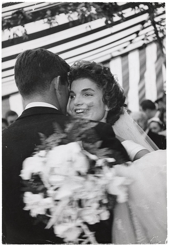 Jacqueline Bouvier at wedding reception held at her mother 39s home 1953